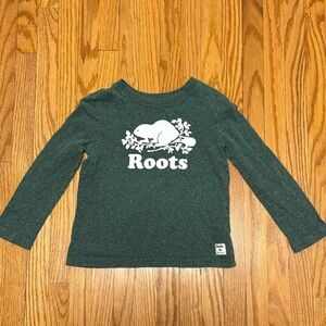 ROOTS EUC 5T green long sleeve